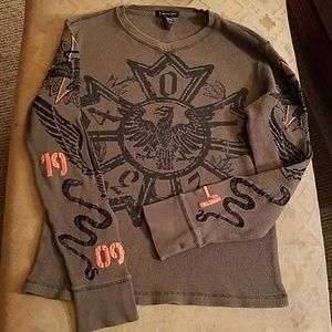 Men's international concept thermal shirt.